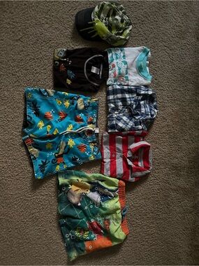 Bundle of todlers  cloths size 3 T